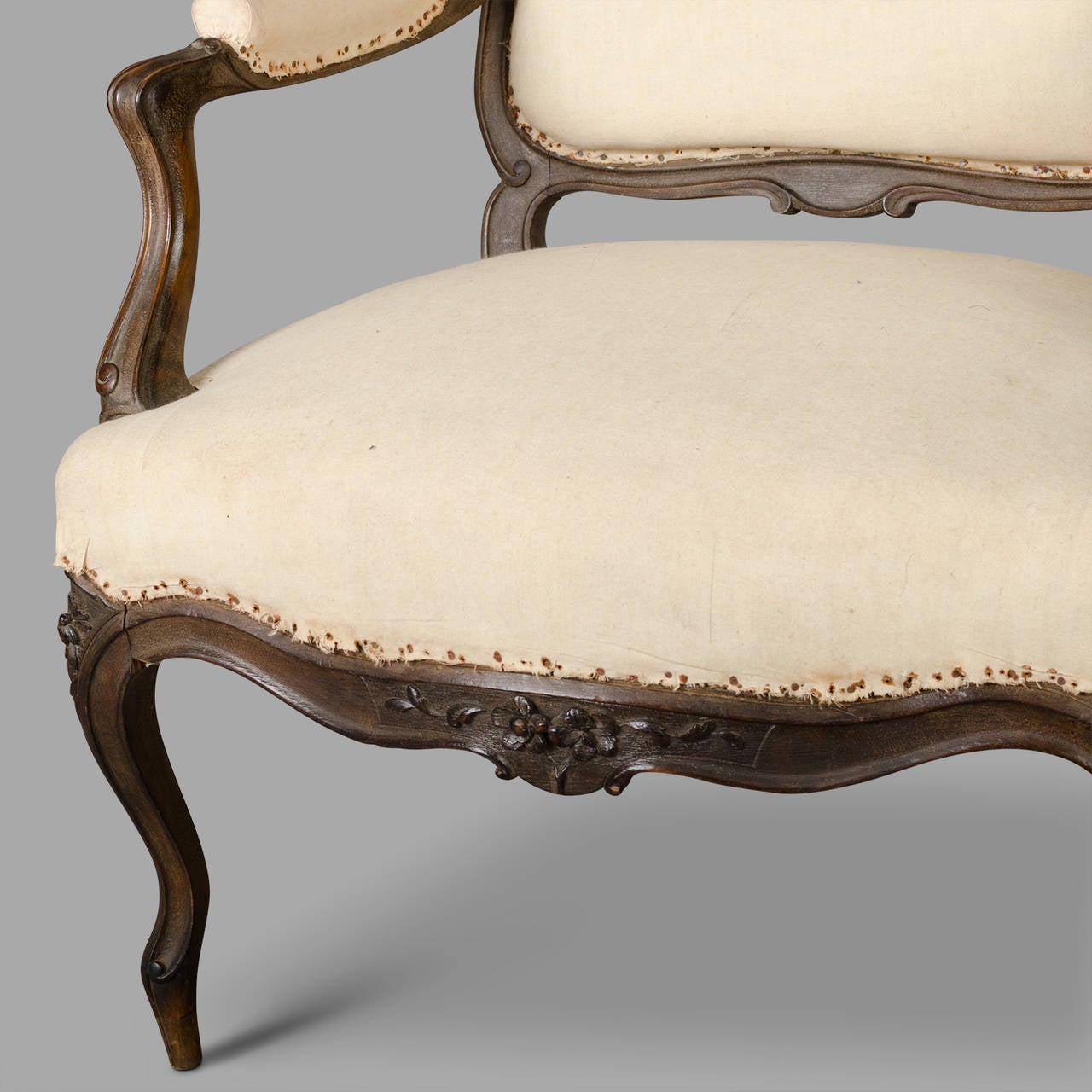 Pair of Louis XV Style Walnut Cabriolet Armchairs For Sale 1