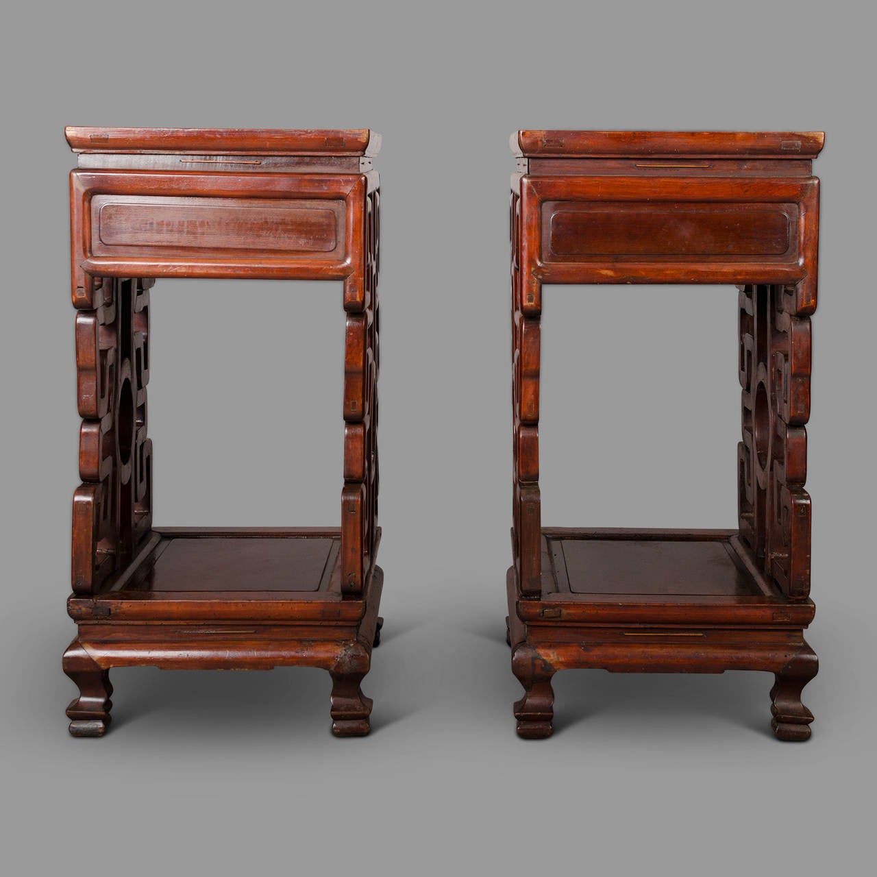 Pair of 1850s Chinese Consoles In Good Condition In Saint-Ouen, FR