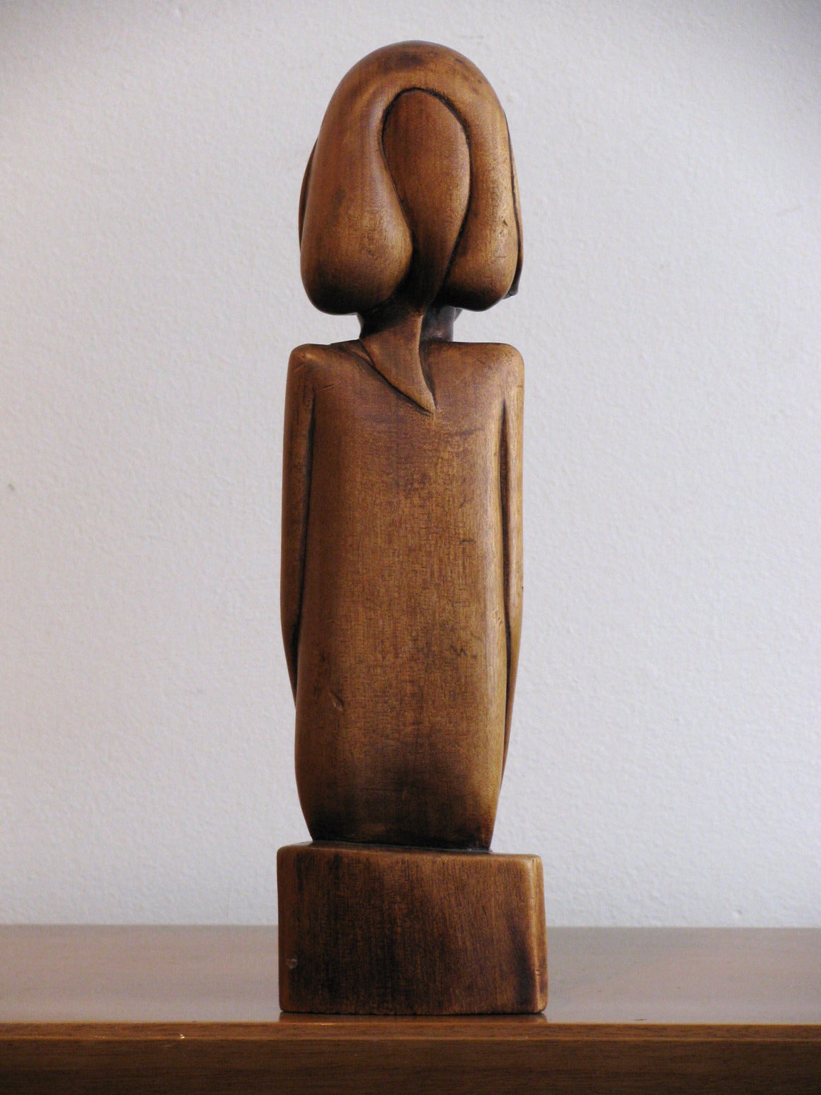 Balinese Art Deco Sculpture, circa 1935 In Excellent Condition For Sale In Amsterdam, NL