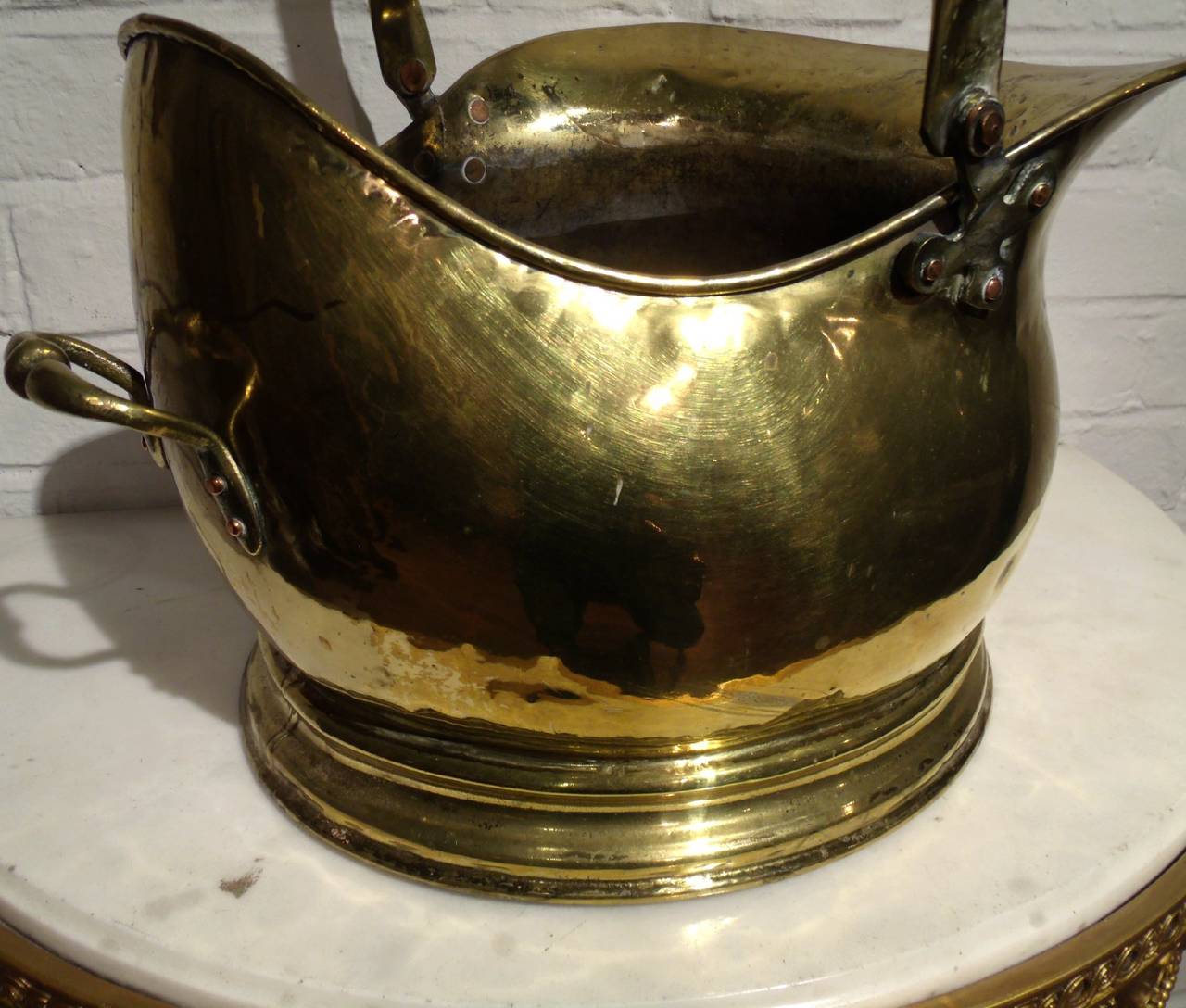 what is a scuttle bucket