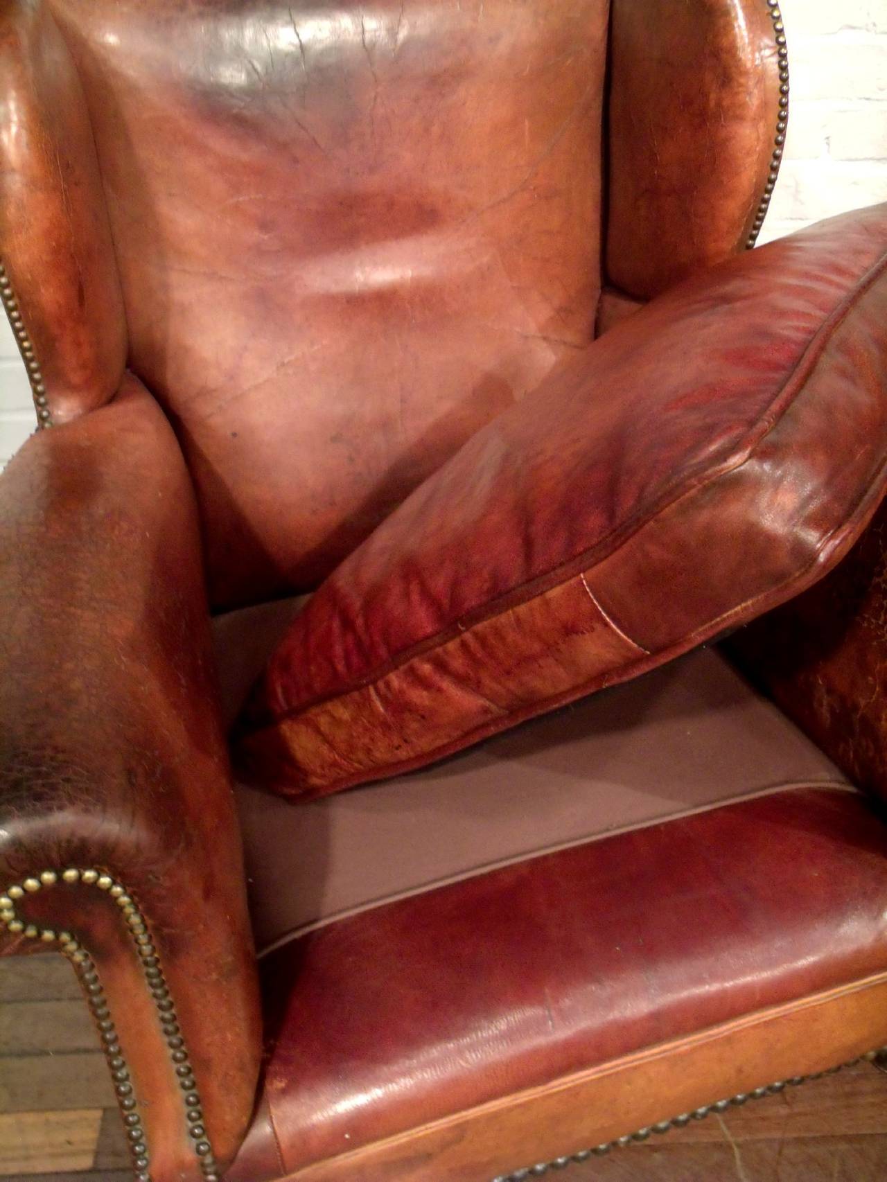 Pair of Victorian Gentlemen's Leather Club Chairs 3