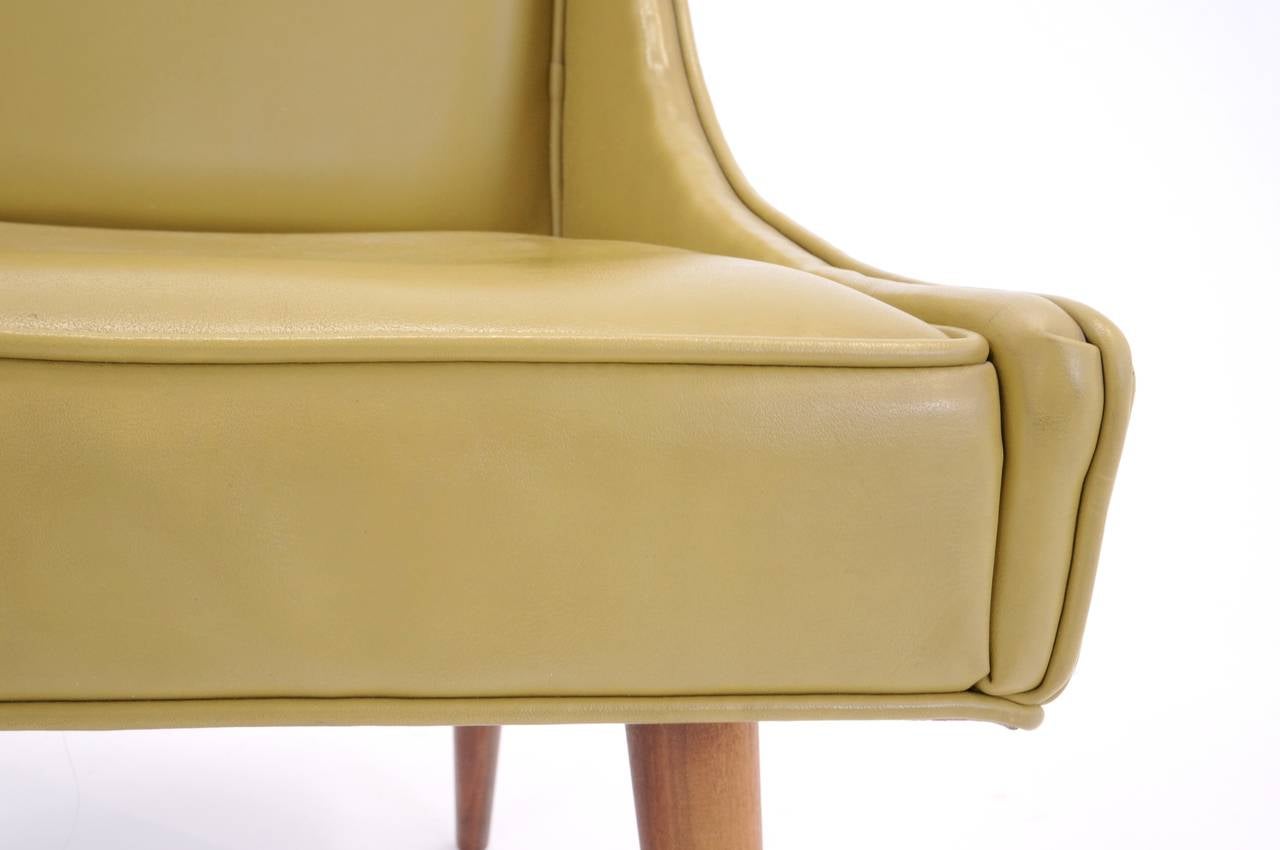 Mid-20th Century Pair of Milo Baughman for Thayer Coggin Slipper Chairs