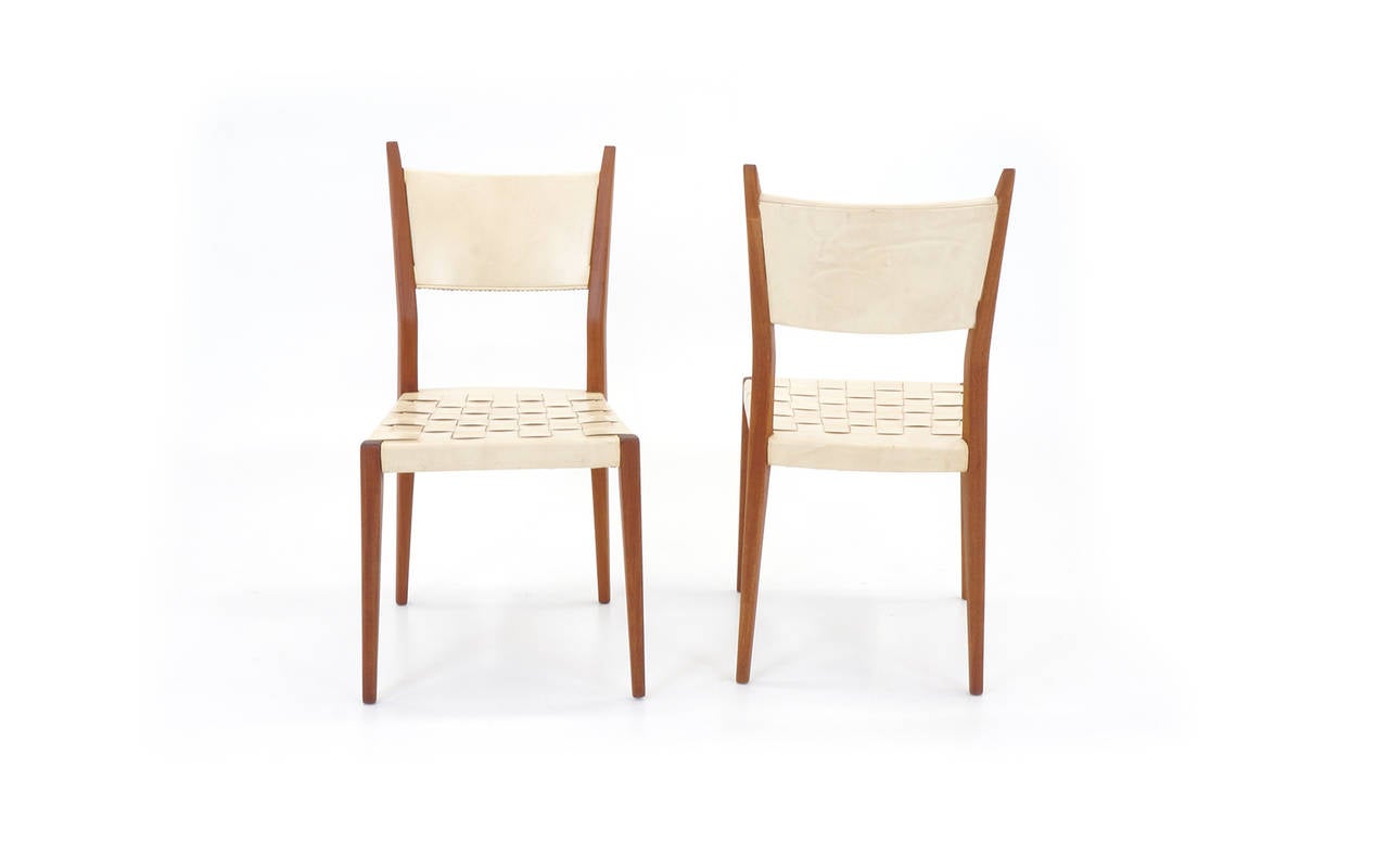 Pair of Paul McCobb Side Chairs for Calvin with Woven Leather Seats In Excellent Condition In Kansas City, MO