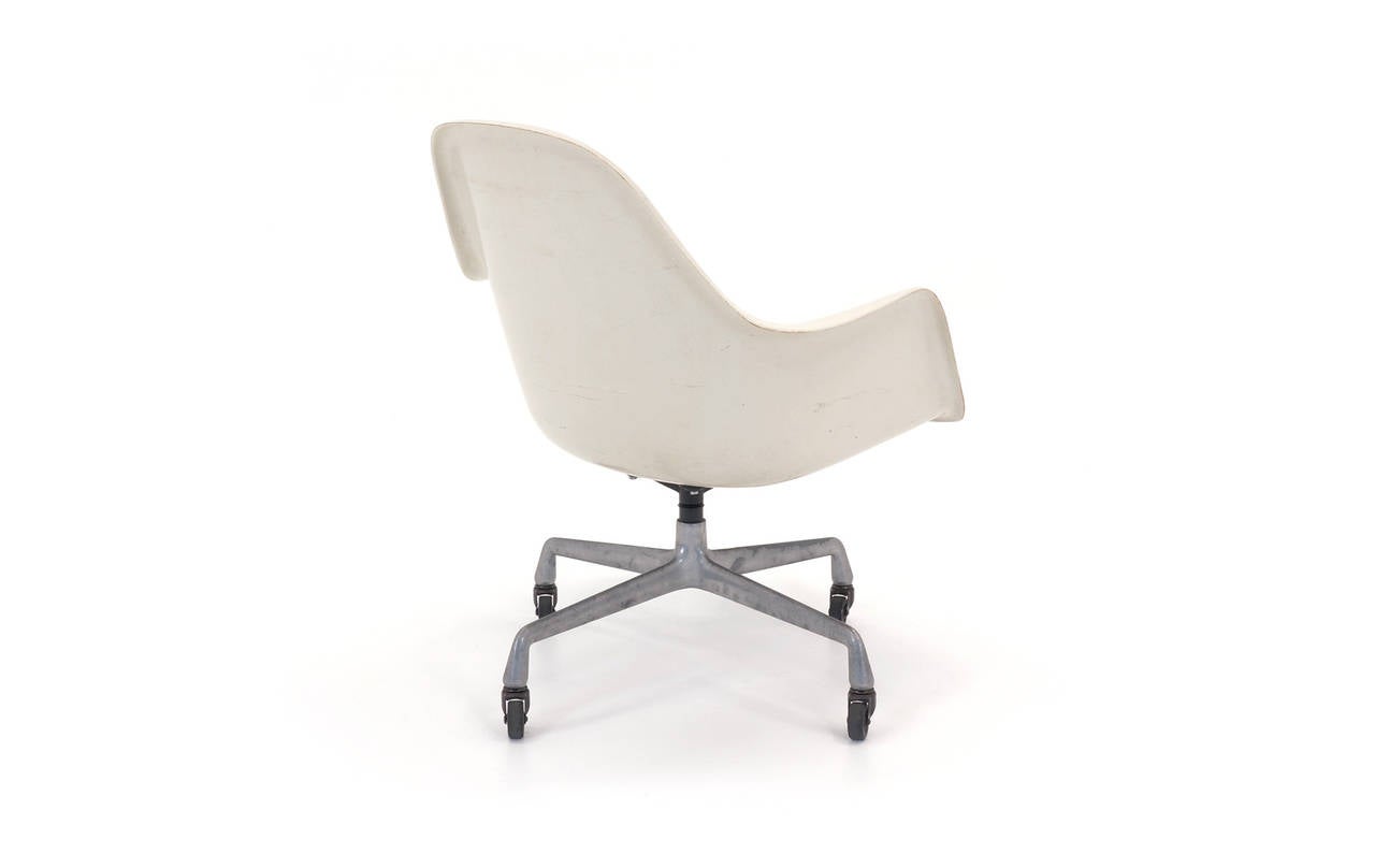 American Very rare Eames EC175-8. For Sale