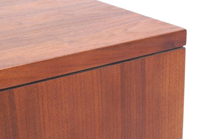 Mid-20th Century Florence Knoll Style Walnut Credenza by Domore