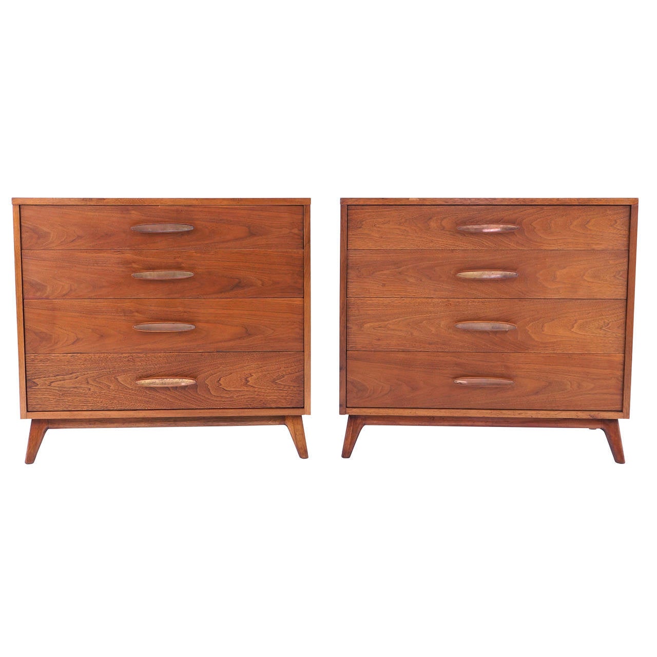 Pair Of Heritage Henredon Dressers Or Cabinets At 1stdibs
