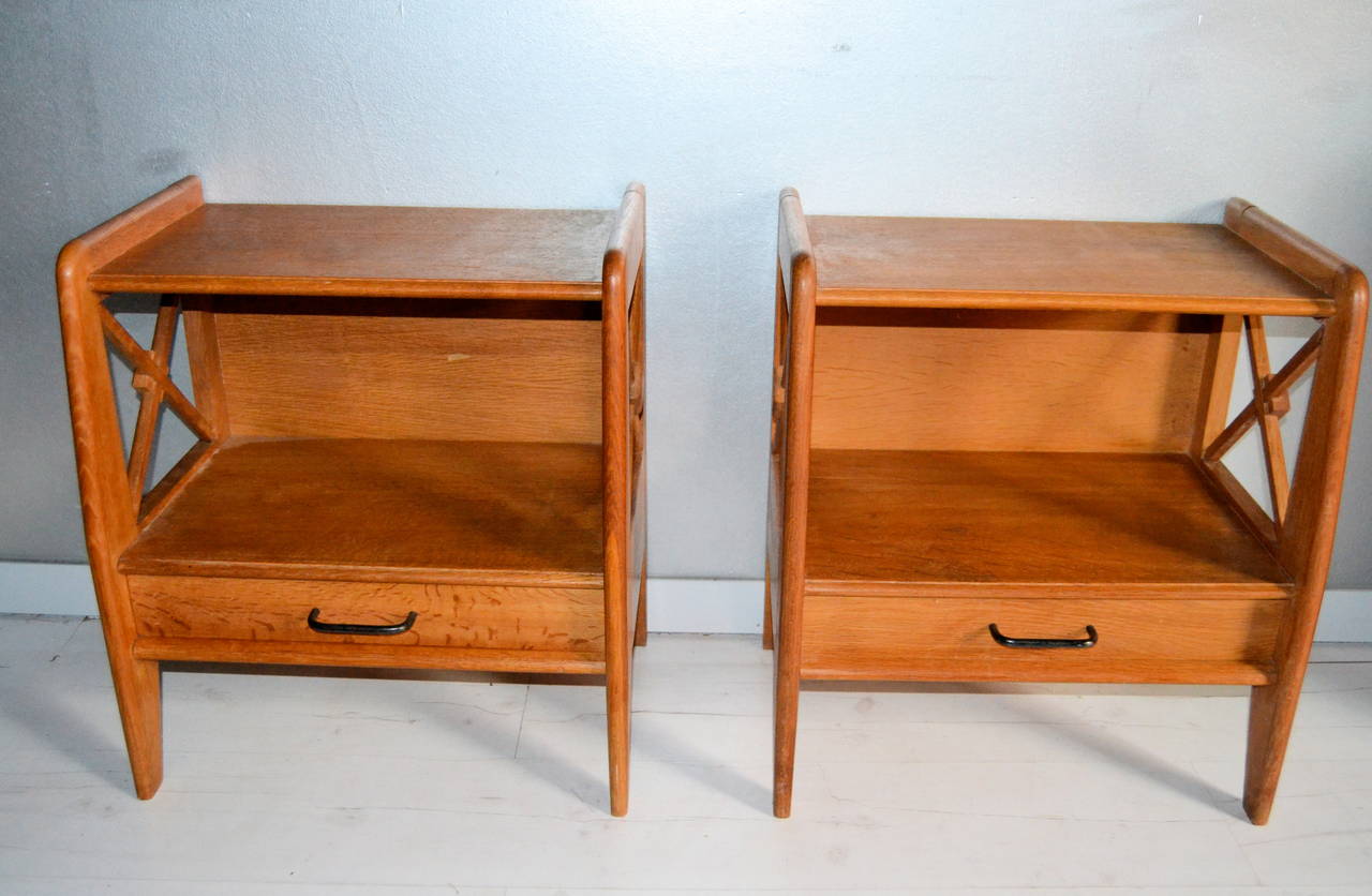 Pair of 1940s French Nightstands 1
