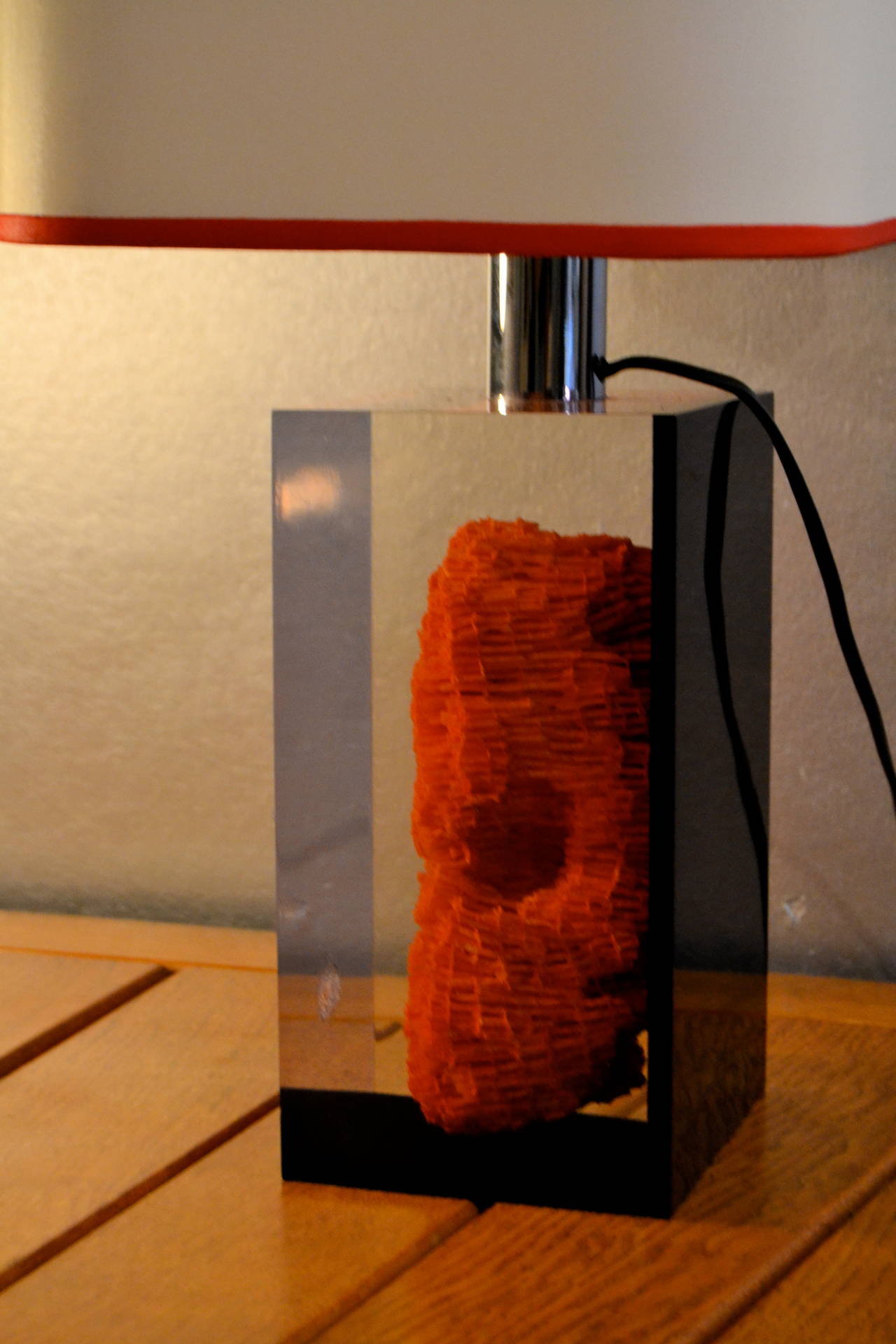 1970s natural red coral inclusion lamp on resin. Created by the french artist Pierre Giraudon.New Shade