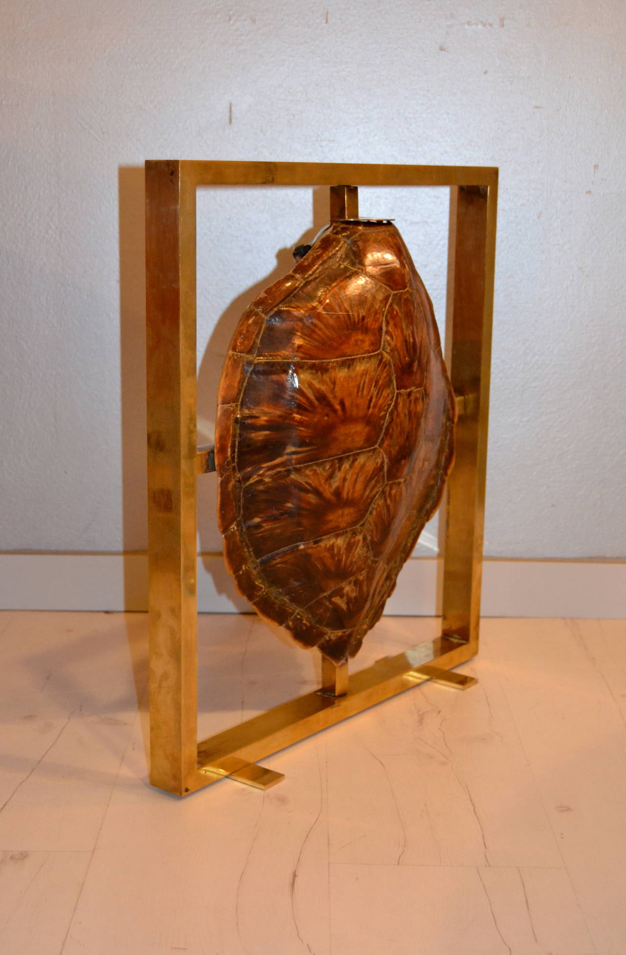 1970s Turtle Shell Lamp In Good Condition In Saint-Ouen, FR