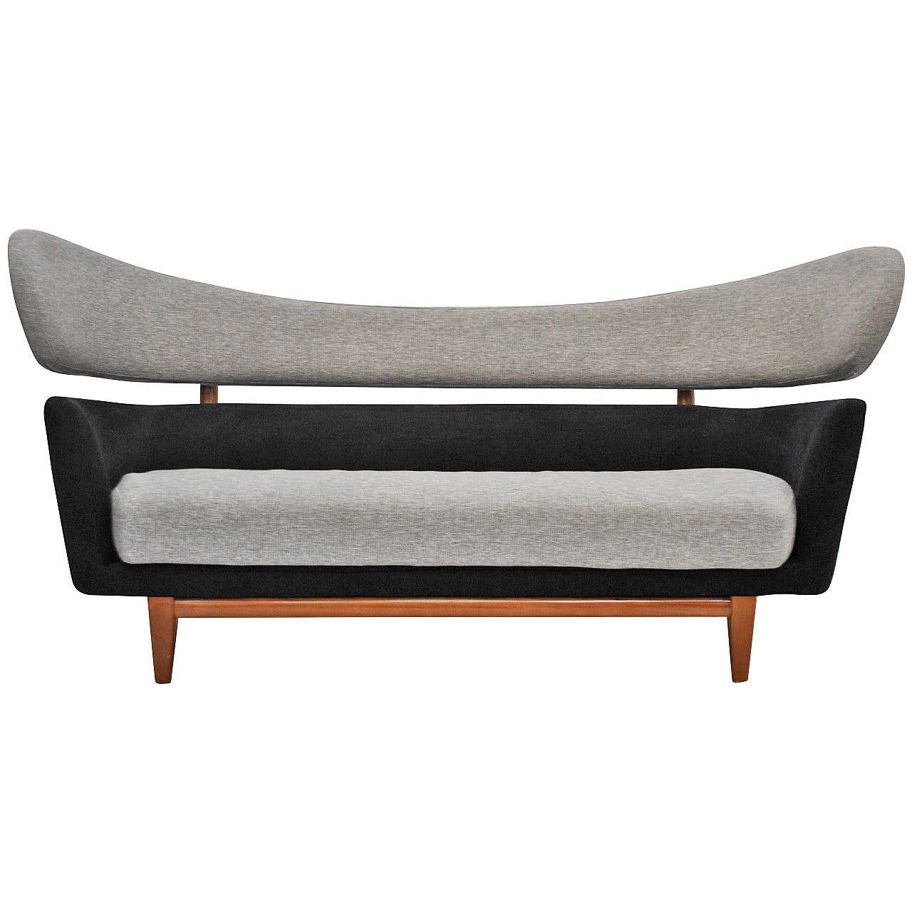 Vintage 'Baker' Style Sofa at 1stDibs