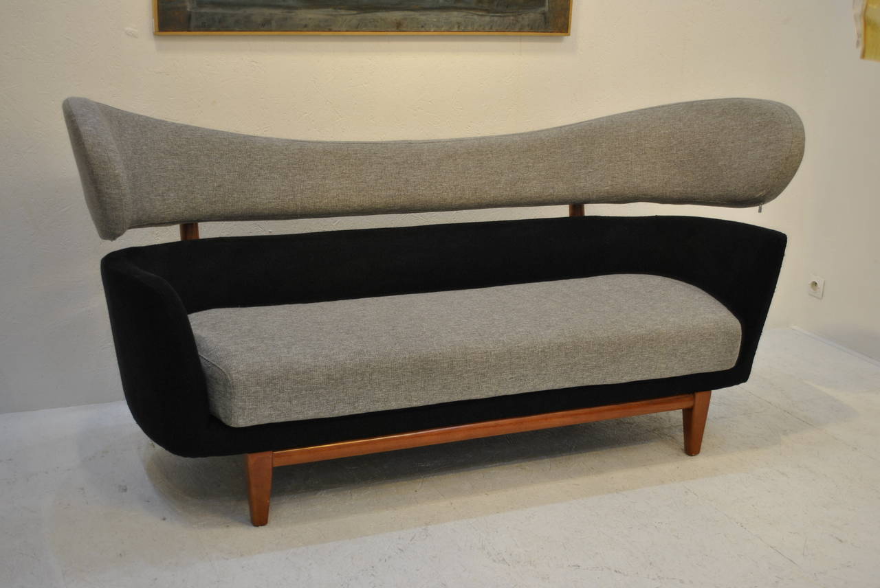 Mid-Century Modern Vintage 'Baker' Style Sofa