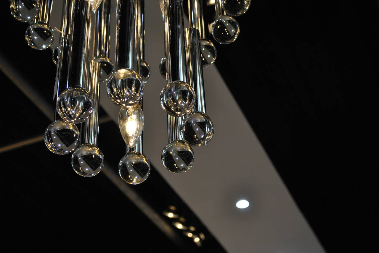 Large Chrome and Glass Gaetano Sciolari Chandelier 1