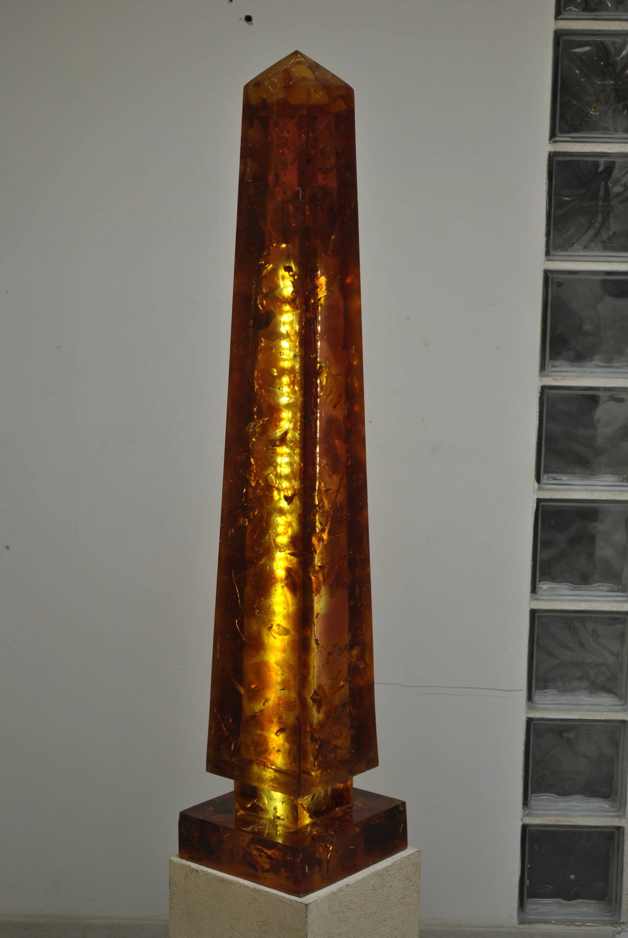 A truly spectacular and huge fractal resin obelisks by the French artist Henri Fernandez. Deep amber colour, signed and dated 1972.
Very important pieces for Fernandez.
Recently adapted into lamps with LED technology. It is a true pair.

Espace