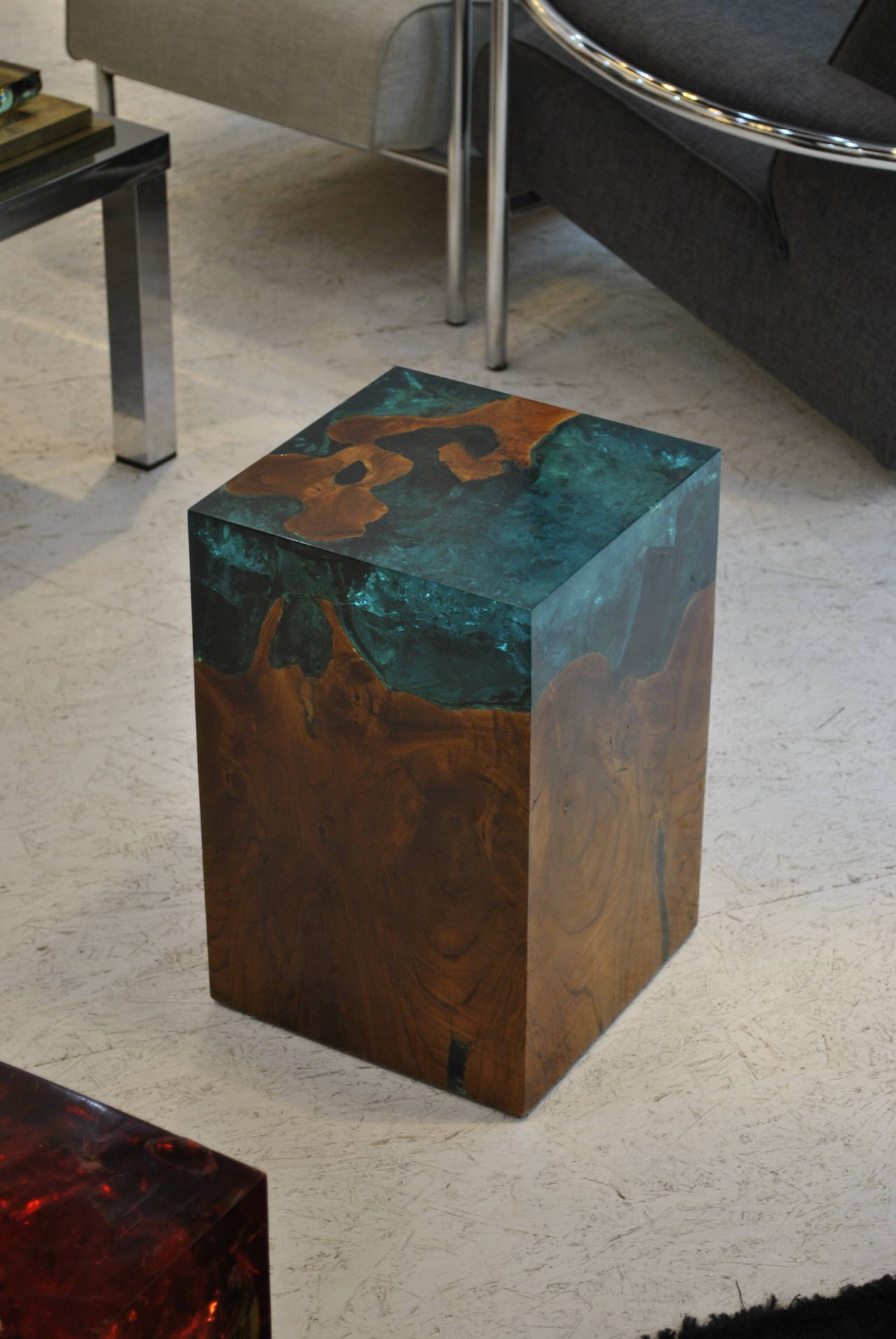 Modern Fractal Resin and Teak Stool or Side Table In Good Condition In Saint-Ouen, FR