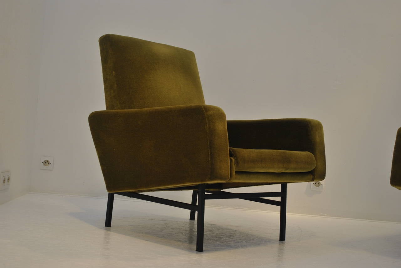 Rare Model 645 Armchairs by ARP, circa 1955 In Good Condition In Saint-Ouen, FR