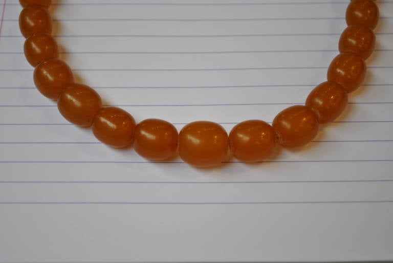 Good 1940s Russian Amber Choker or Necklace In Excellent Condition In Saint-Ouen, FR