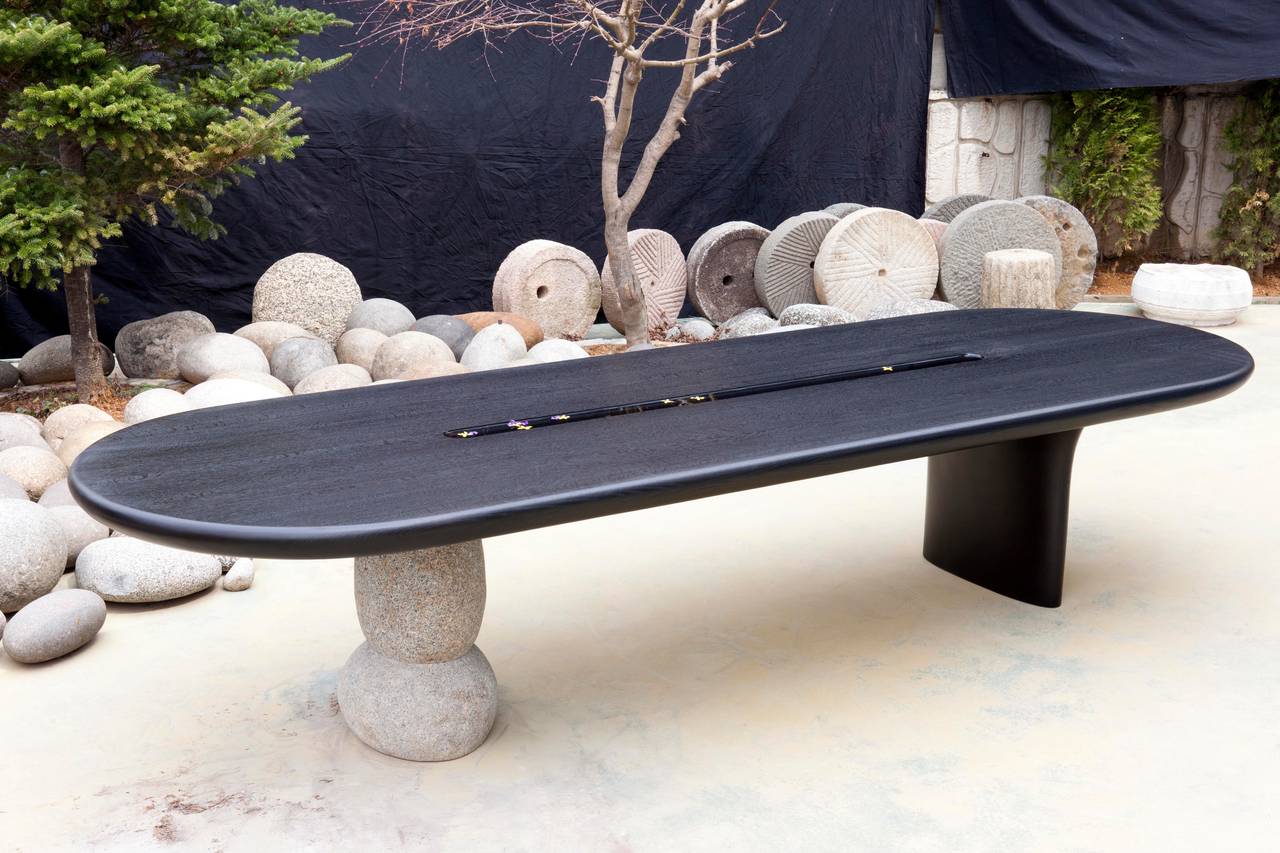 Unique Red Oak Dining Table Covered in Black Lacquer by Choi Byung Hoon In Excellent Condition For Sale In West Hollywood, CA