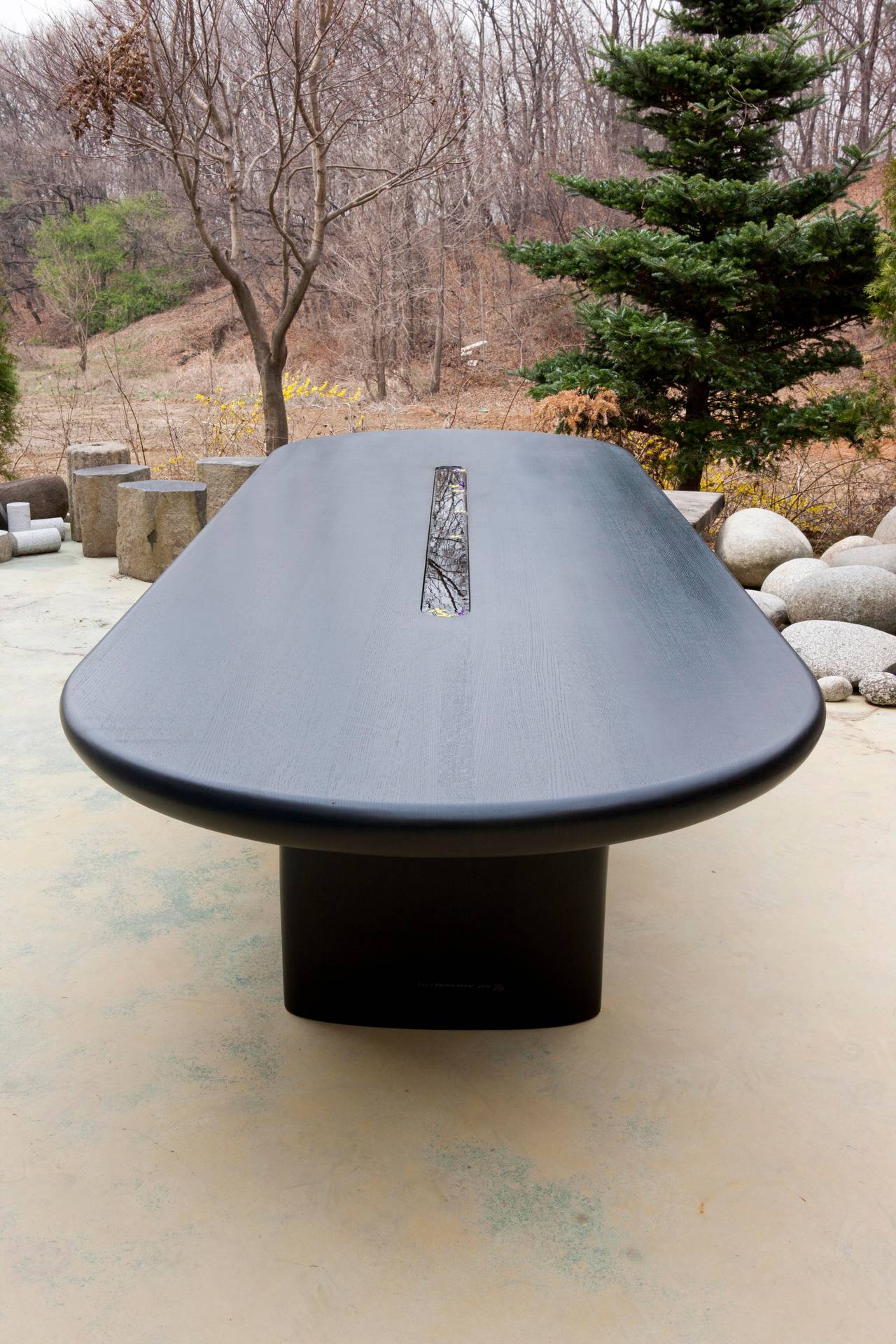 Unique Red Oak Dining Table Covered in Black Lacquer by Choi Byung Hoon For Sale 2