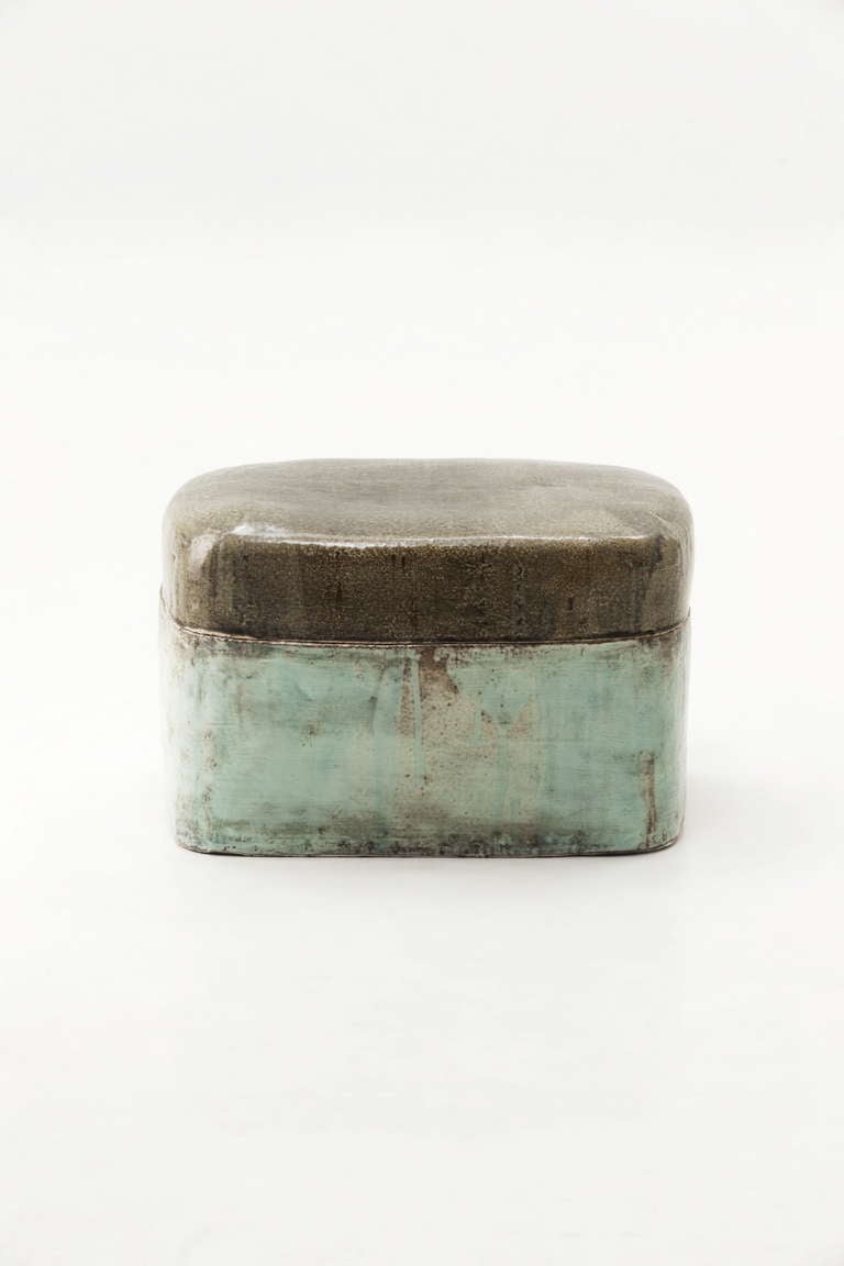 Indoor/Outdoor Ceramic Box Stool by Lee Hun Chung, 2014 In Excellent Condition For Sale In West Hollywood, CA