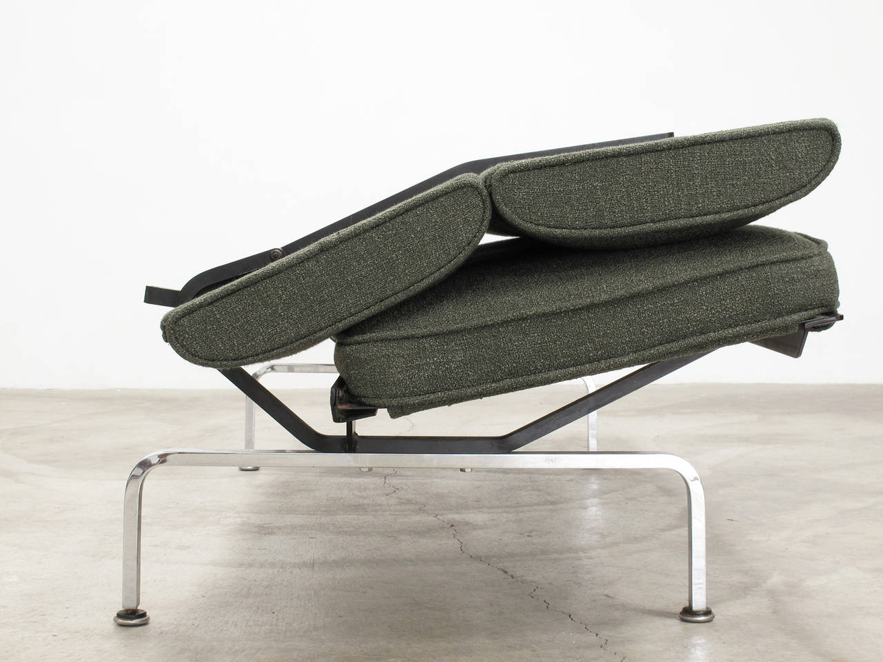 Mid-20th Century Sofa Compact by Charles and Ray Eames, 1960s For Sale