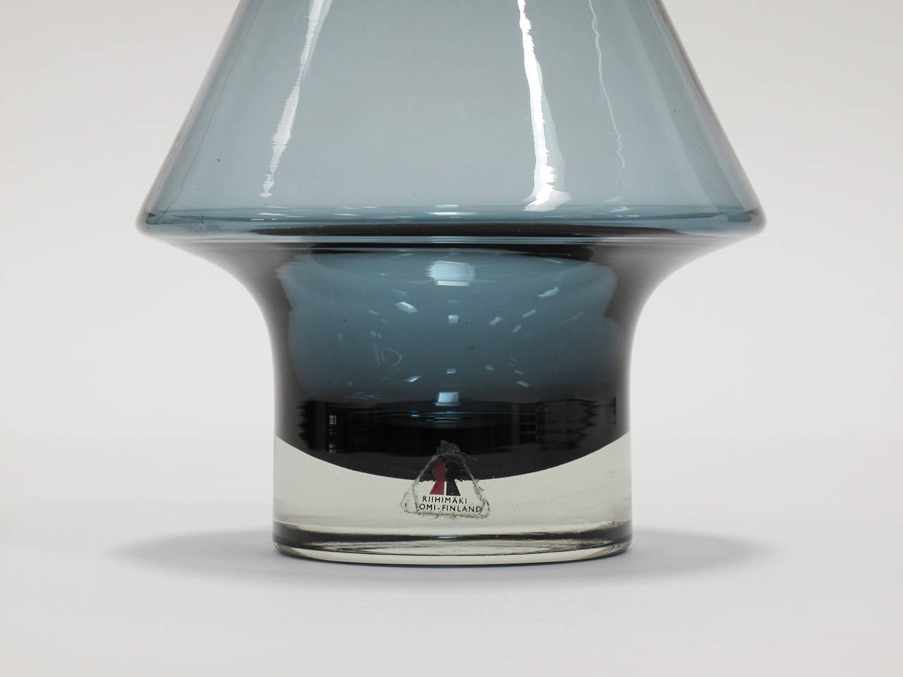 Finnish Riihimäki Finland Glass Vase by Aimo Okkolin For Sale