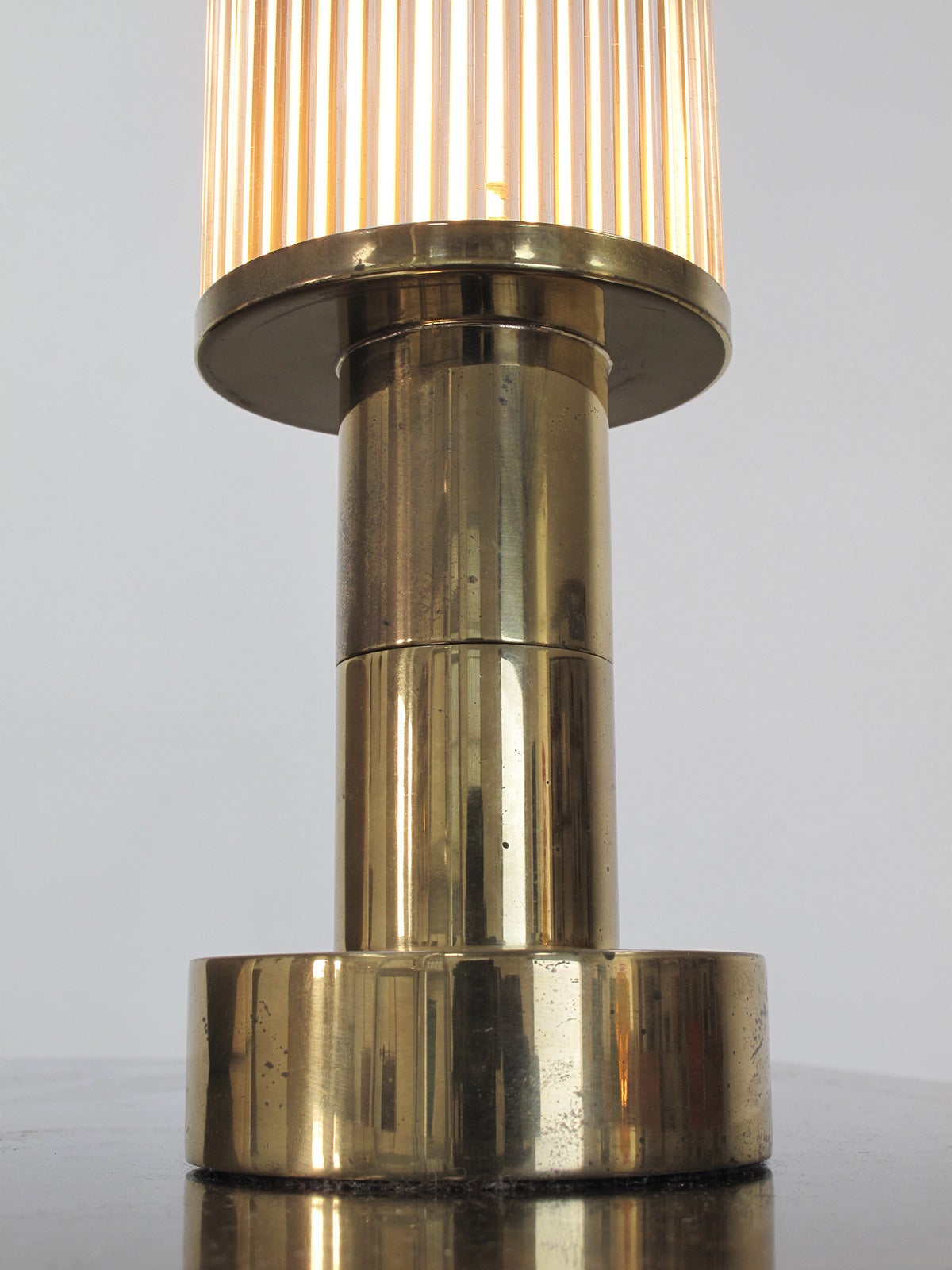 Brass Table Lamp by Casella Lighting, 1970s In Excellent Condition For Sale In Los Angeles, CA