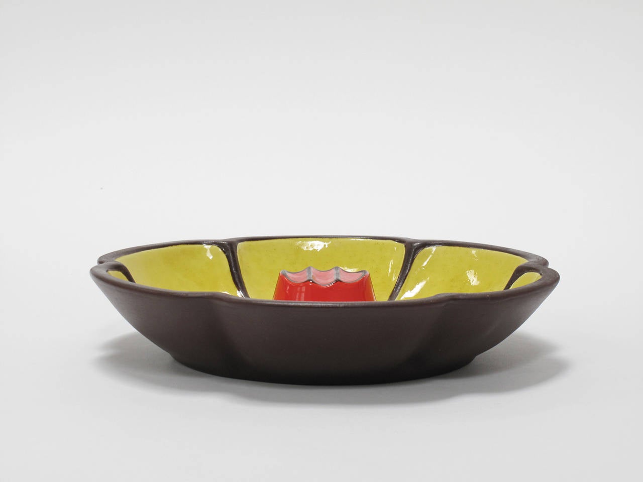 American Glazed Ceramic Dish by Ben Seibel For Sale