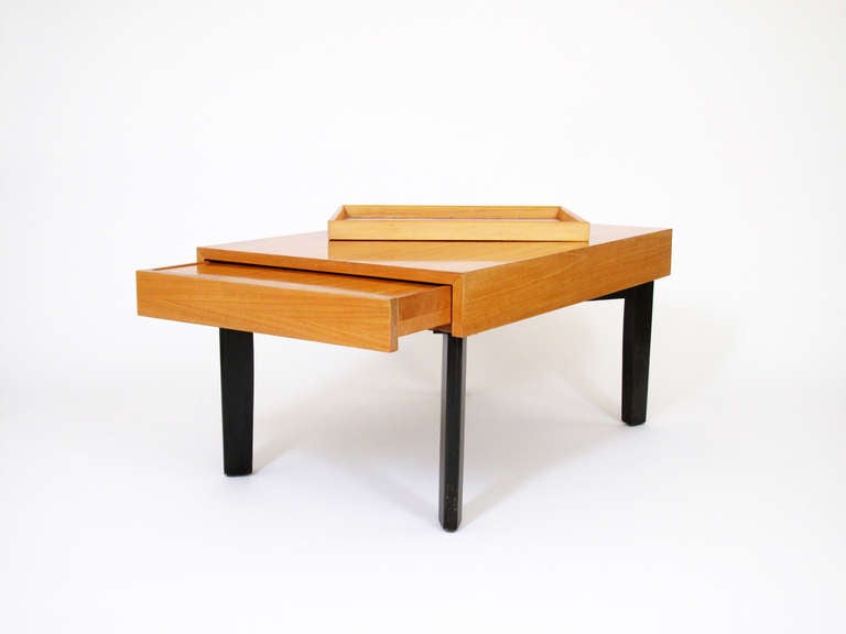 American George Nelson Coffee Table With Extensions and Trays, 1949 For Sale