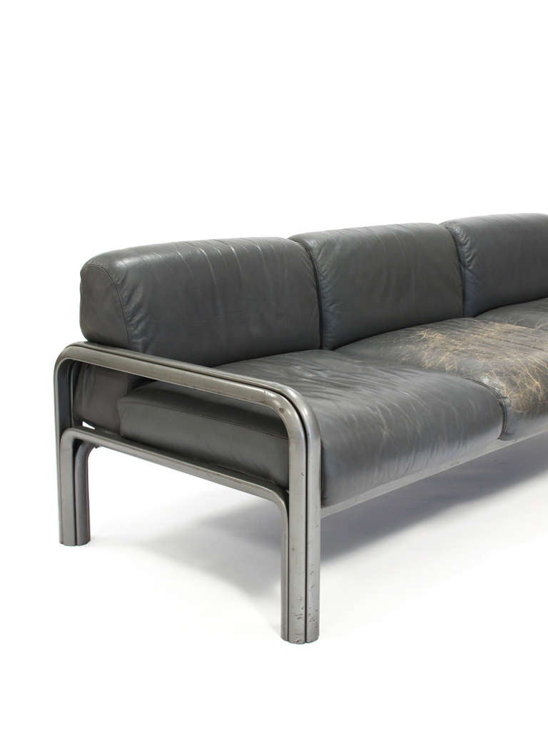 Leather Sofa by Gae Aulenti For Sale 1