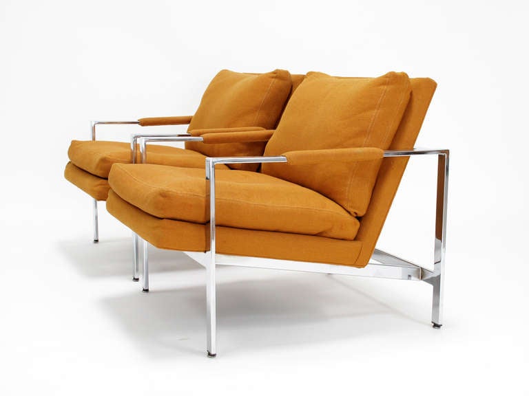 Mid-Century Modern Pair of Thayer Coggin Lounge Chairs by Milo Baughman
