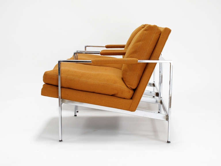 Late 20th Century Pair of Thayer Coggin Lounge Chairs by Milo Baughman