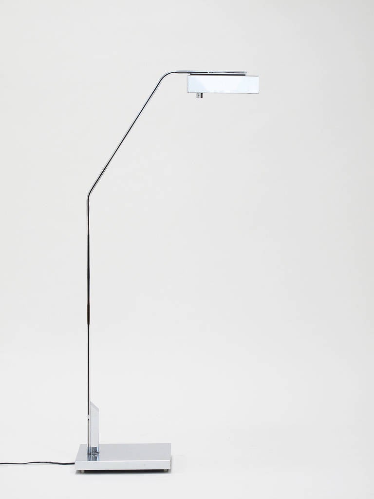 Adjustable floor lamp in high polished chrome-plated metal designed and made by Casella Lighting, San Francisco, California, 1970s

This floor lamp echoes the Bauhaus and Modernist movement while looking very contemporary. It features a