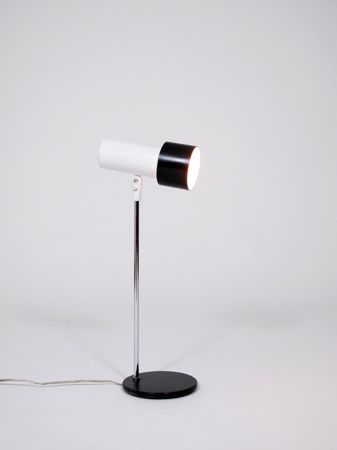 Lightolier Table Lamp by Gerald Thurston In Good Condition For Sale In Los Angeles, CA