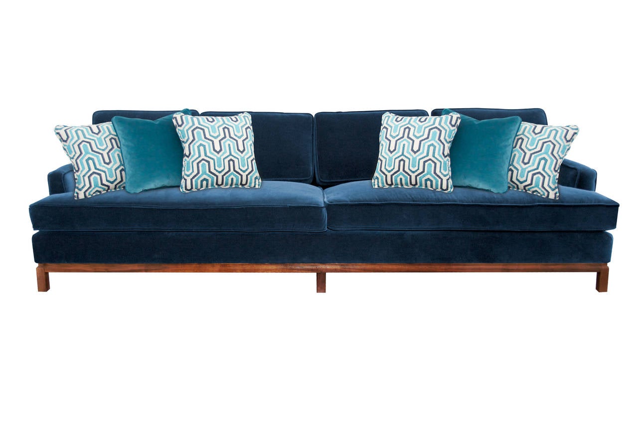 American Dunbar Style Sofa