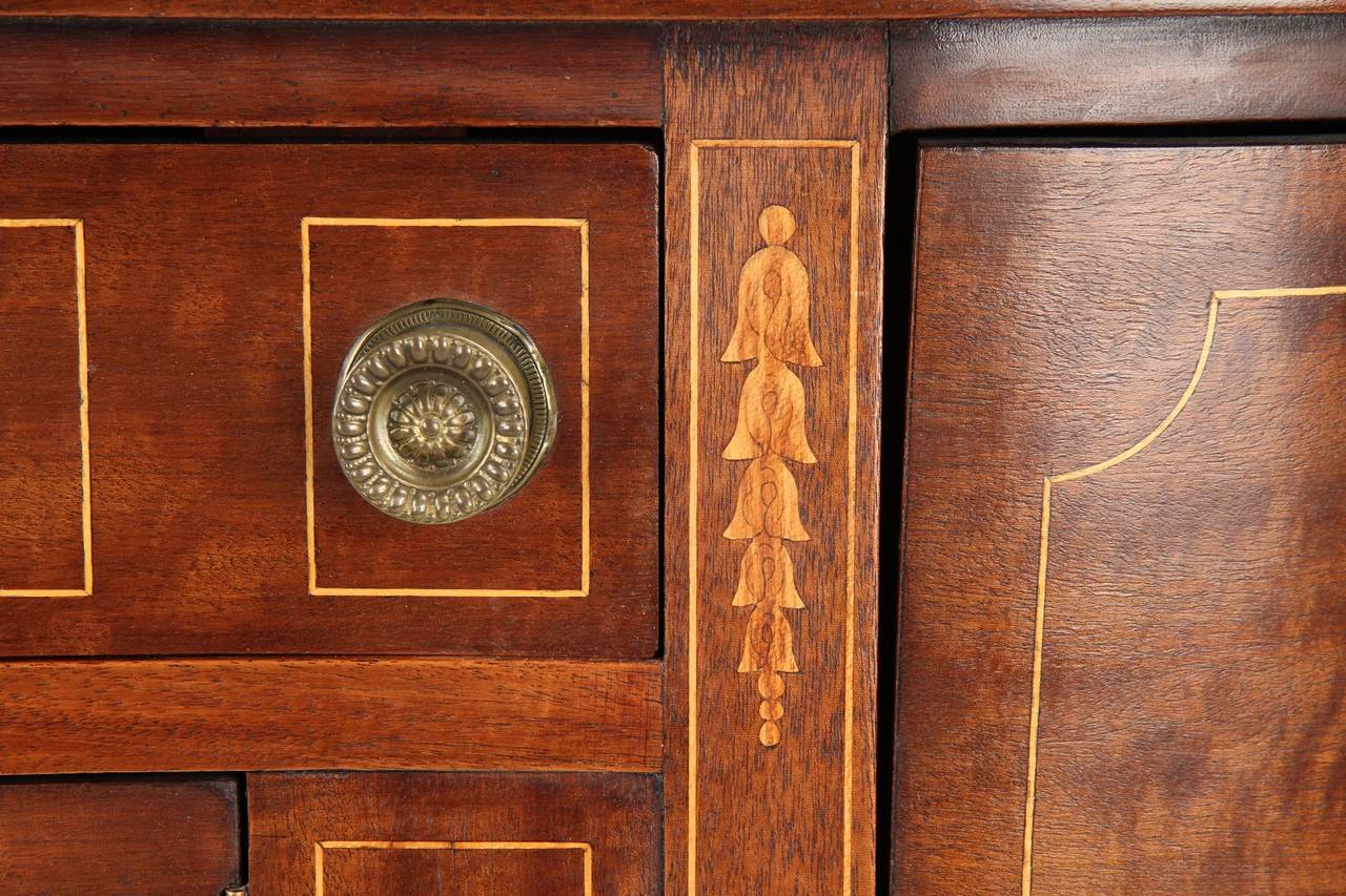 20th Century Small American Federal Style Inlaid Sideboard Console c. 1890-1910