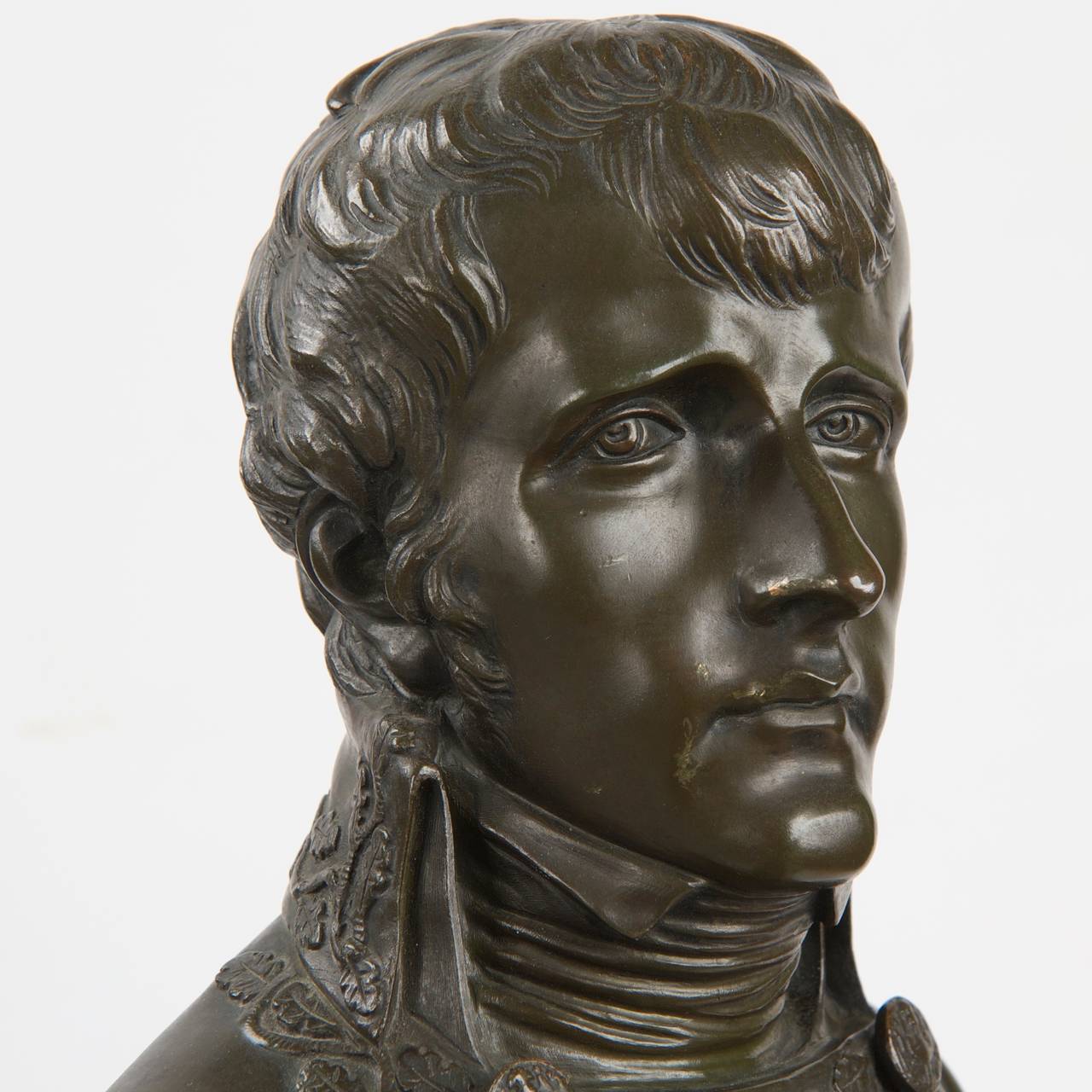 Patinated French Bronze Bust Sculpture of Napoleon as First Consul, 19th Century 2
