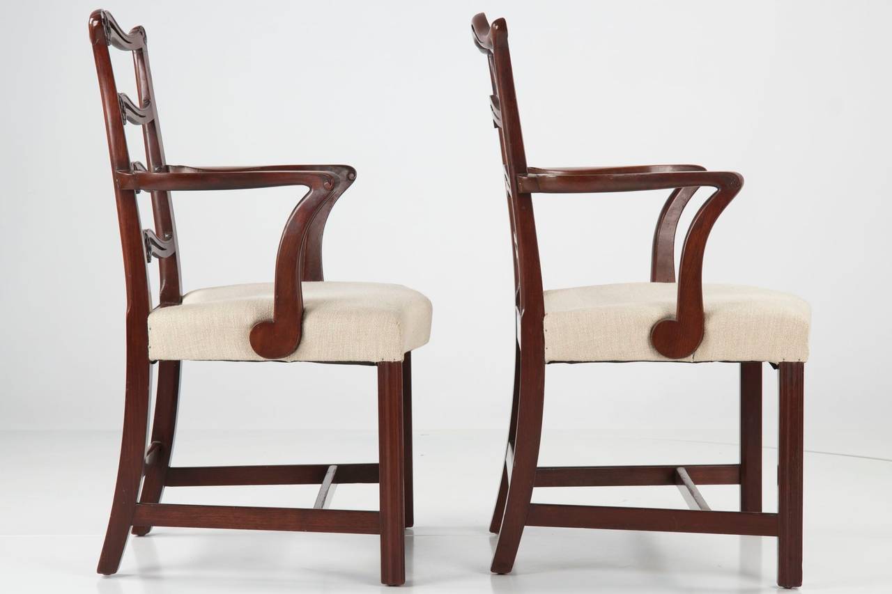 Set of Ten Chippendale Style Antique Mahogany Dining Chairs, 20th Century In Good Condition In Shippensburg, PA