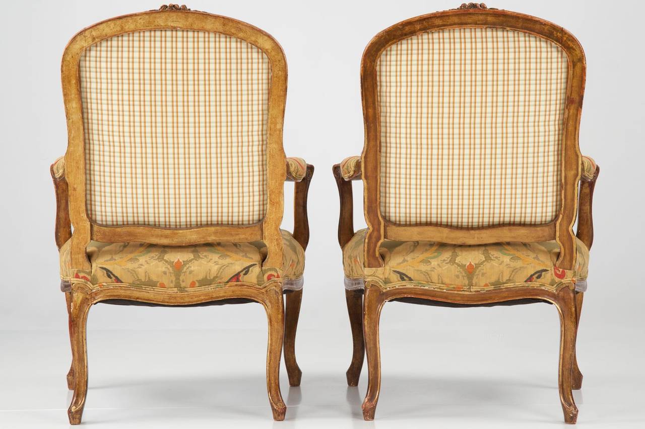 Fine Pair of French Louis XV Style Polychrome Fauteuil Arm Chairs, 19th Century 1