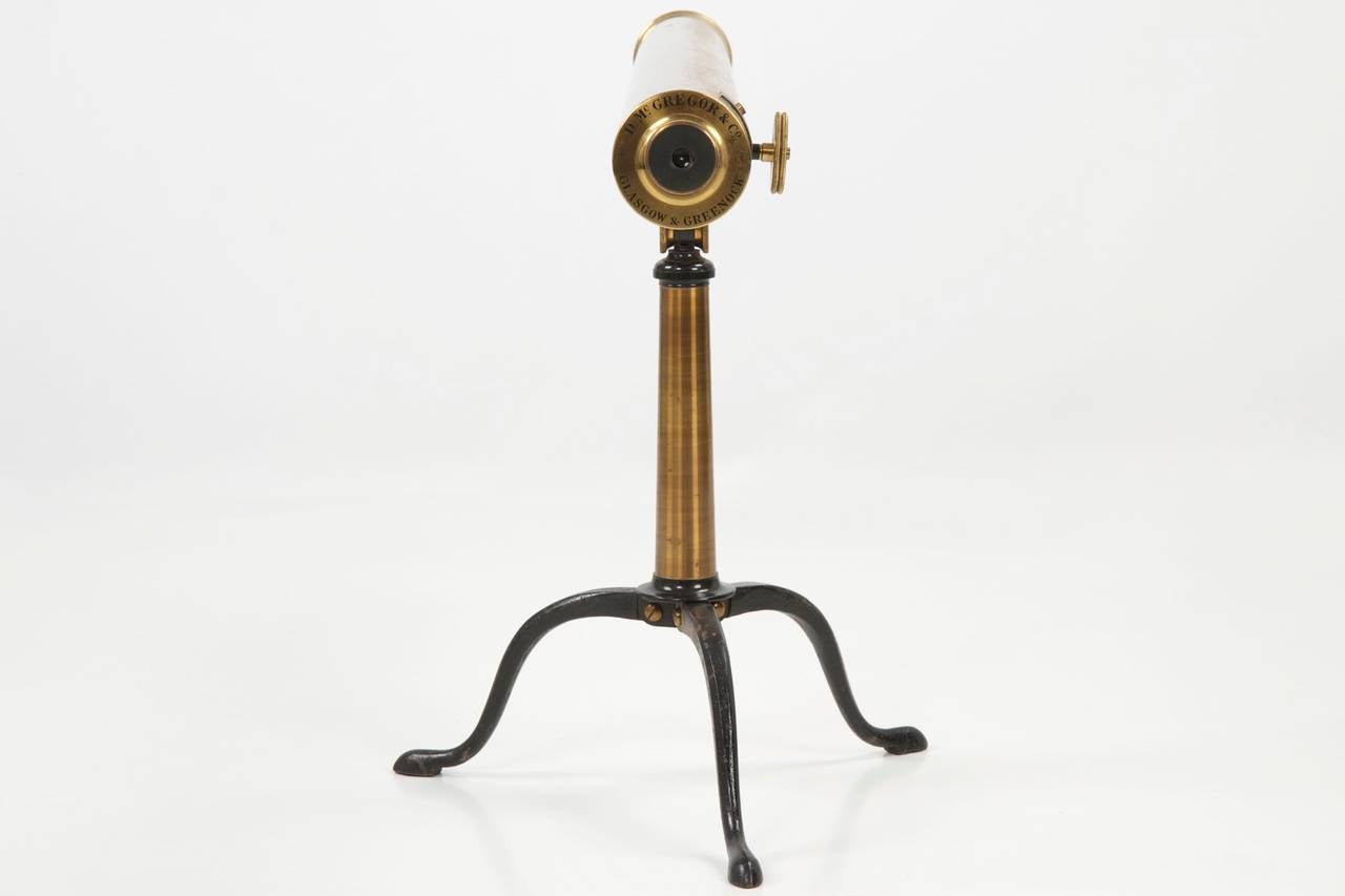 English Brass Antique Telescope by D. McGregor & Co, circa 1860 In Good Condition In Shippensburg, PA