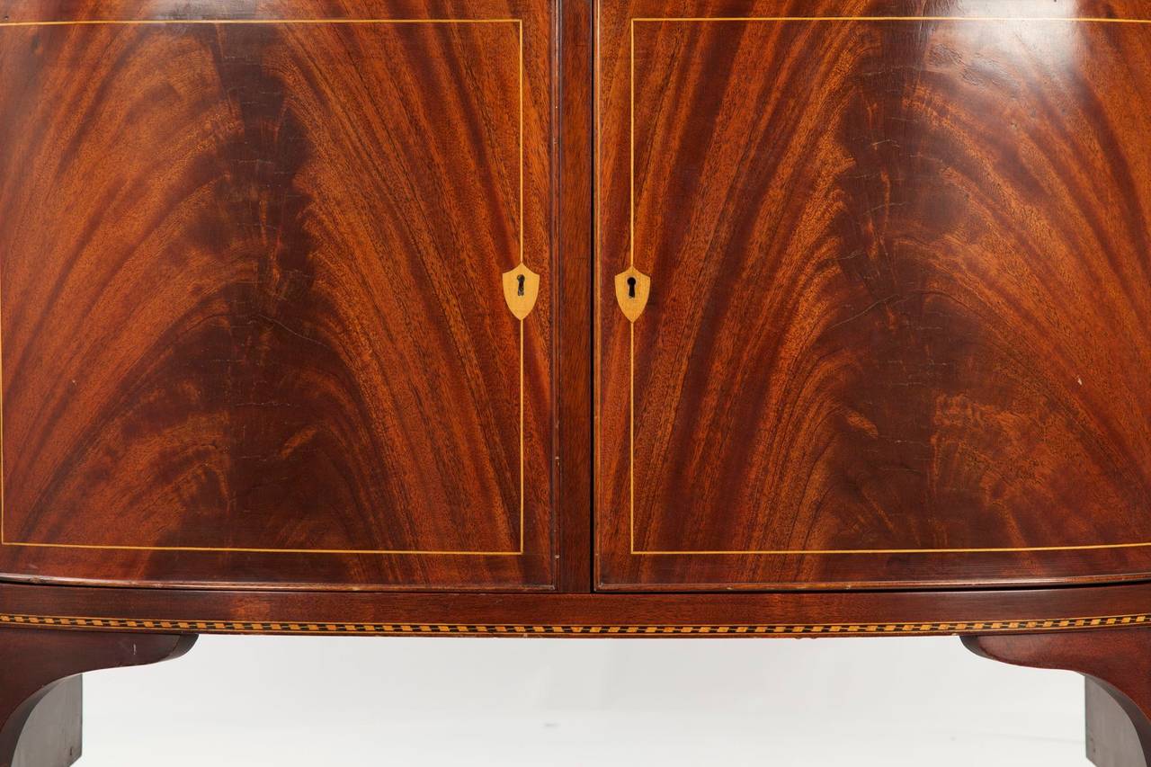 Potthast Brothers American Federal Style Mahogany Sideboard, 20th Century 3