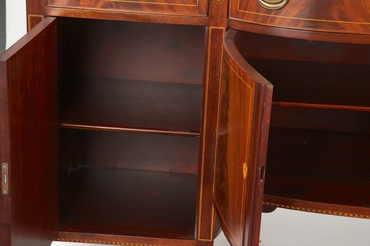 Potthast Brothers American Federal Style Mahogany Sideboard, 20th Century In Good Condition In Shippensburg, PA