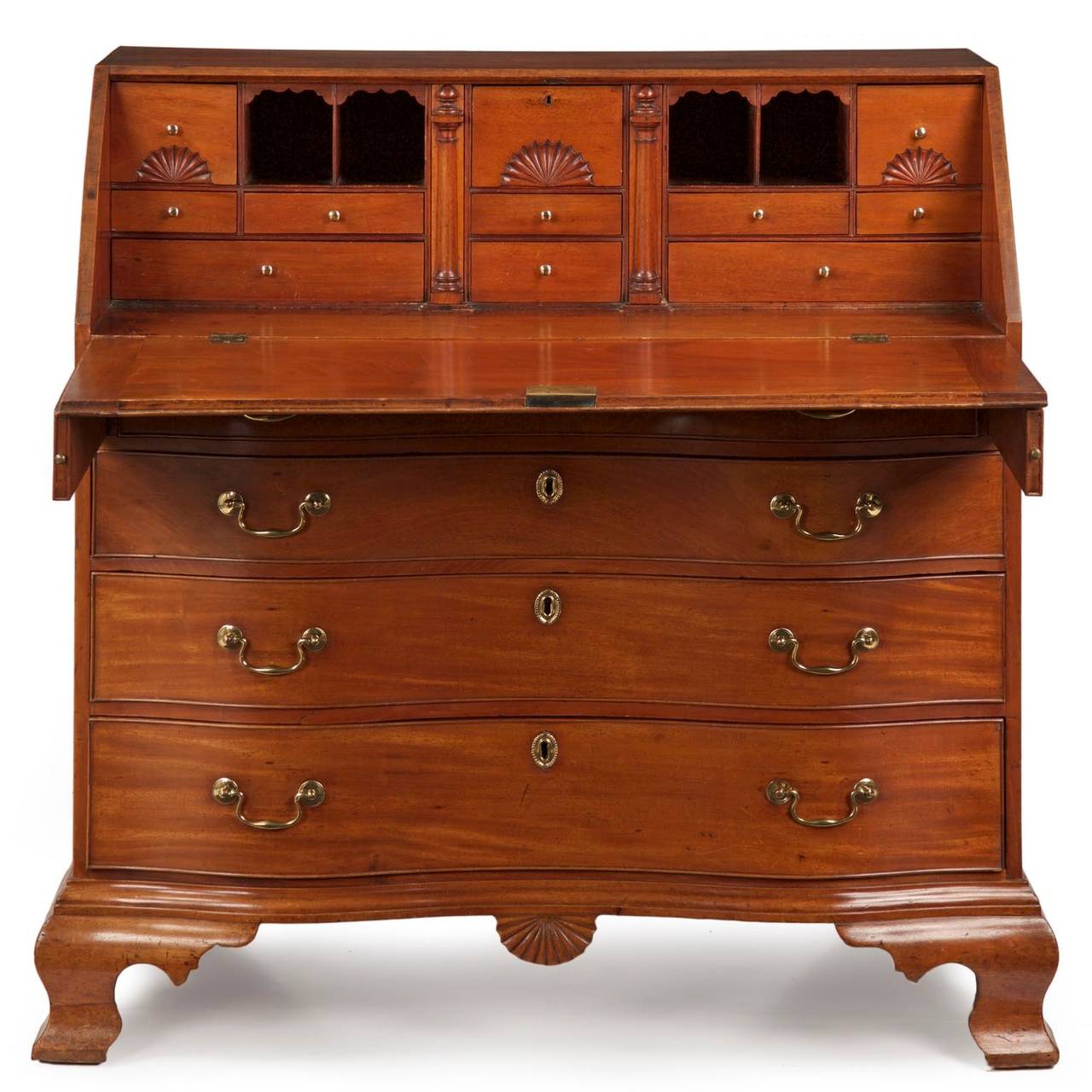 American Chippendale Mahogany Oxbow Desk, Massachusetts, circa 1770 In Excellent Condition In Shippensburg, PA