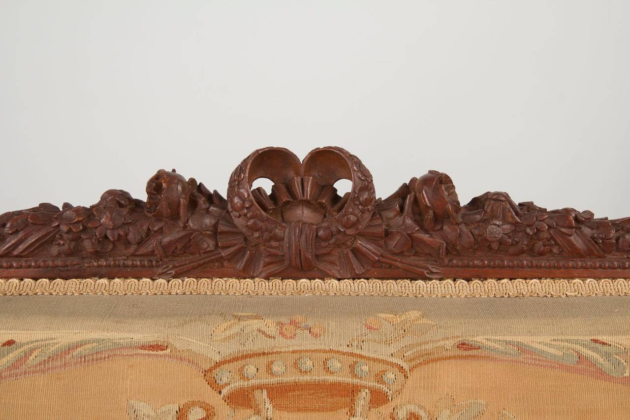 French Louis XVI Style Settee w/ Original Aubusson Covering, 19th Century In Excellent Condition In Shippensburg, PA