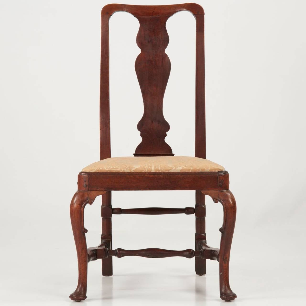 Queen Anne Walnut Antique Side Chair Circa 1725 Stdibs