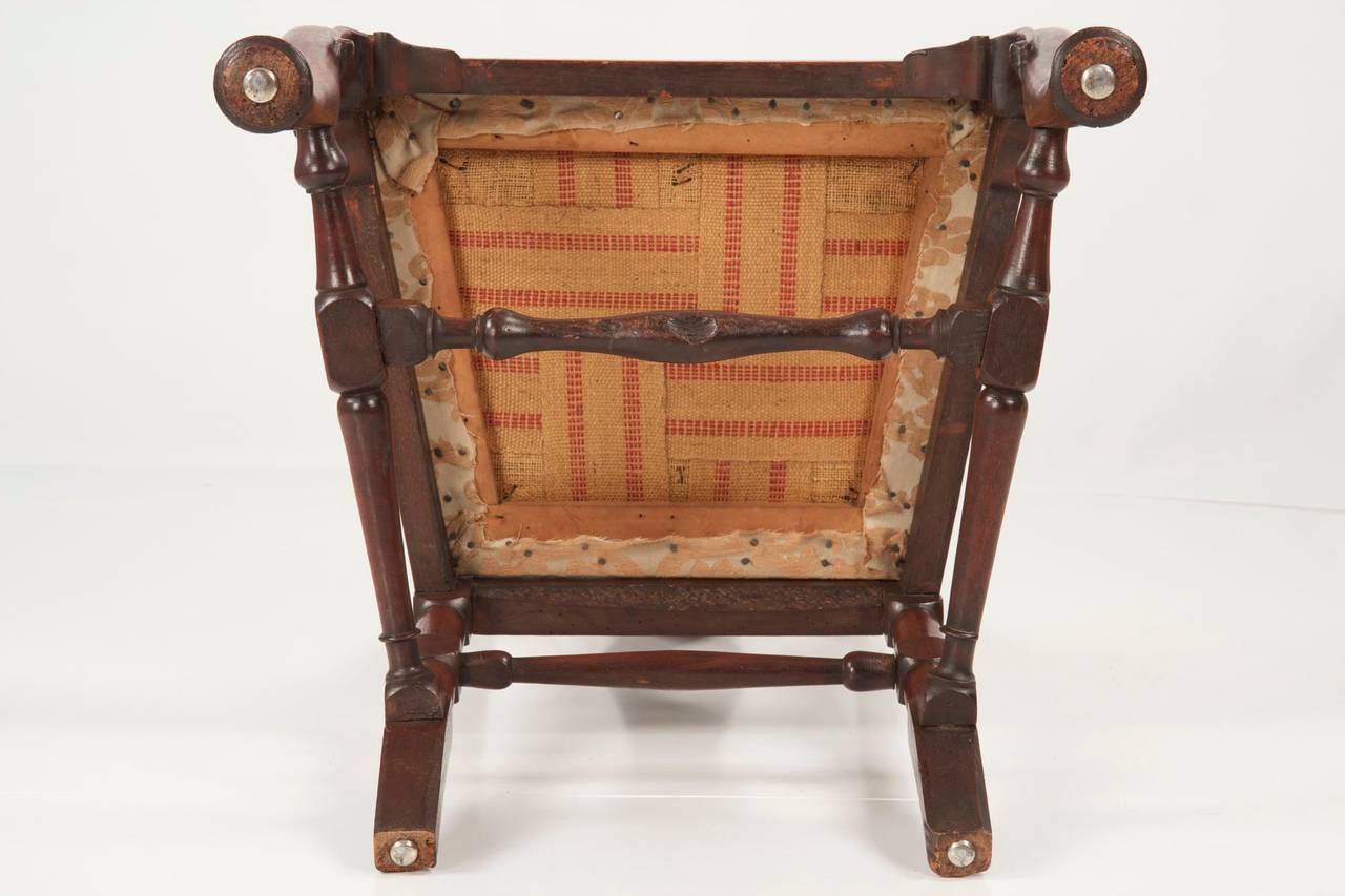 Queen Anne Walnut Antique Side Chair, circa 1725-1740 2