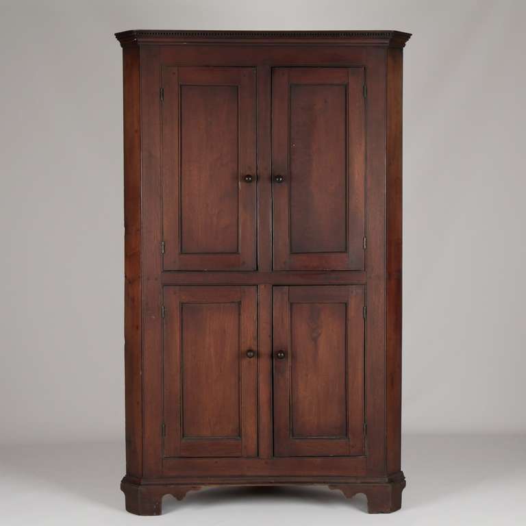 Diminutive American Chippendale Walnut Corner Cupboard, 18th Century c. 1790