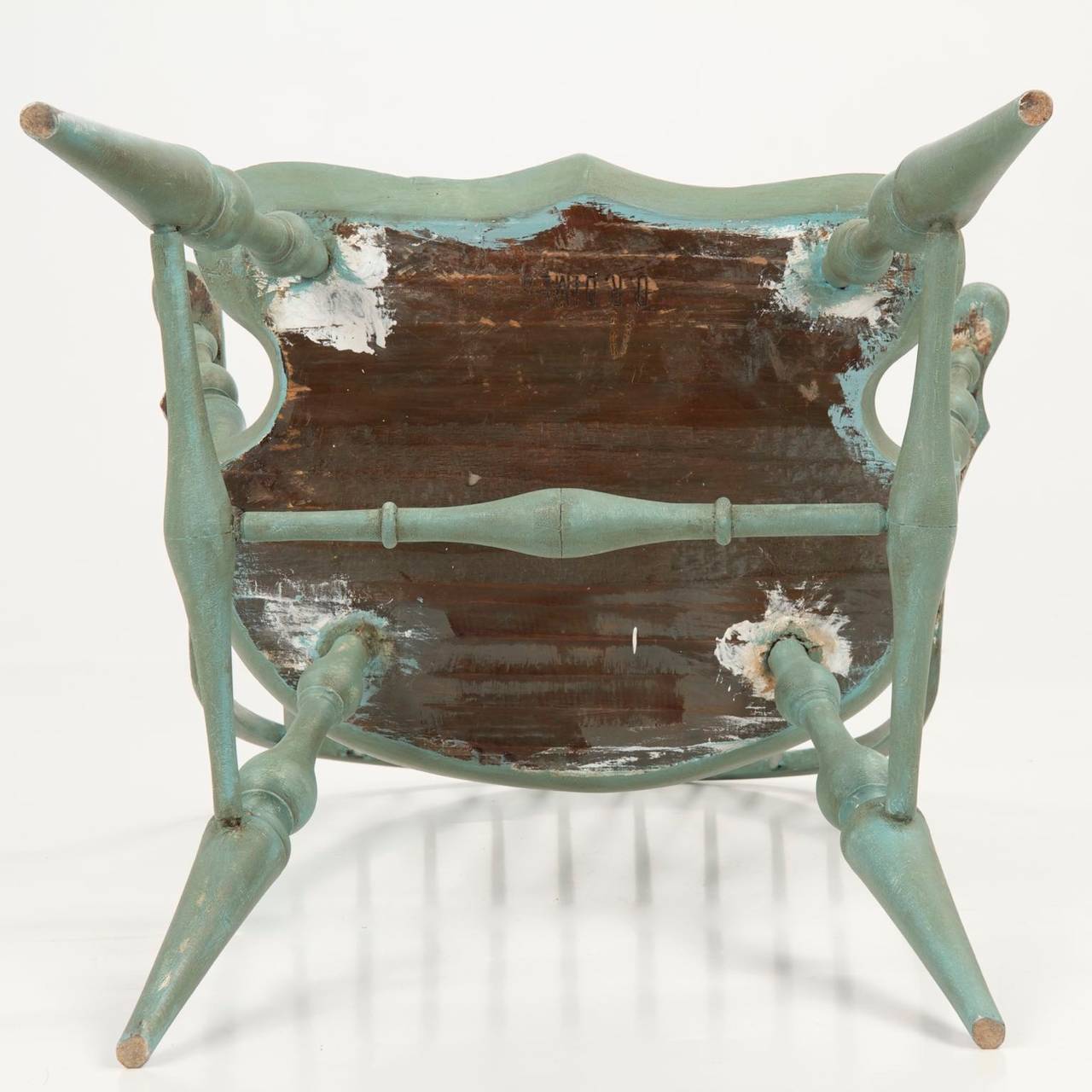 American Continuous Arm Windsor Style Chair, 20th Century 4