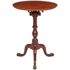 American Queen Anne Mahogany Tea Table, Philadelphia c. 1750-90