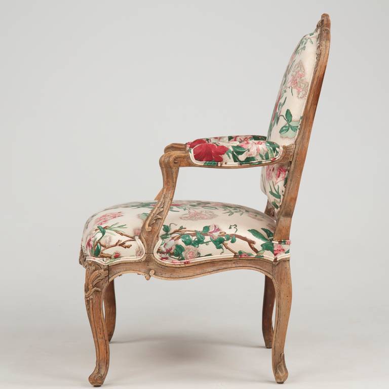 18th Century and Earlier Fine Louis XV Beechwood Fauteuil Chair by Louis Cresson