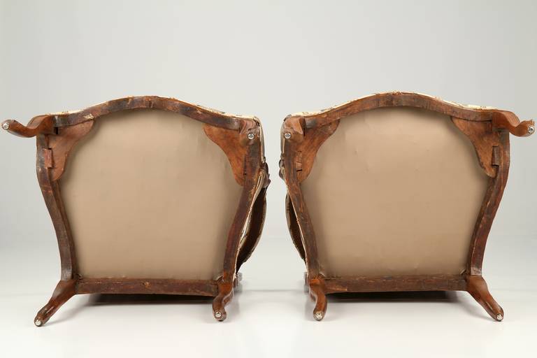 Pair of Louis XV Beechwood Fauteuils Stamped M. Delaporte c. 1740 4